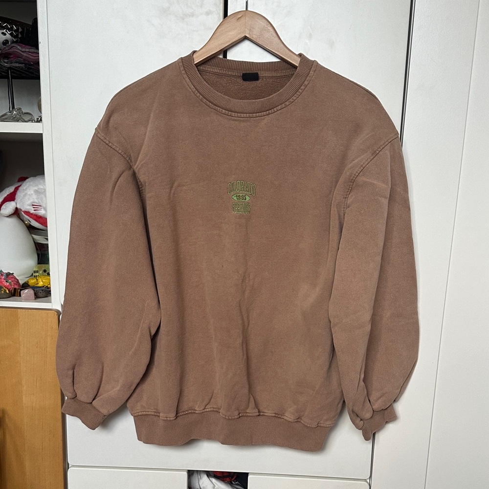 Brown Crewneck Sweatshirt with Subtle Chest Embroidery